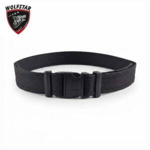 Black nylon belt with a center quick-release plastic buckle on a white background, product photo (logoTopLeft: Wolfstar).