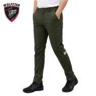 Olive green hiking pants with front pockets and reinforced knee panels, worn by a model; Wolfstar logo in the top-left corner.